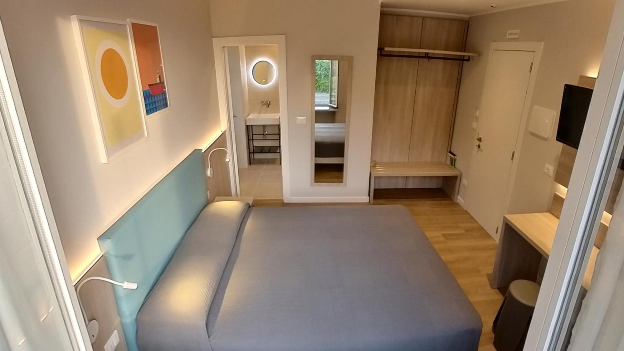 Hotel Tritone Τεργέστη Εξωτερικό φωτογραφία